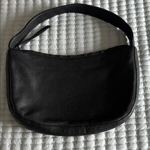 Margot Black Leather Shoulder Bag